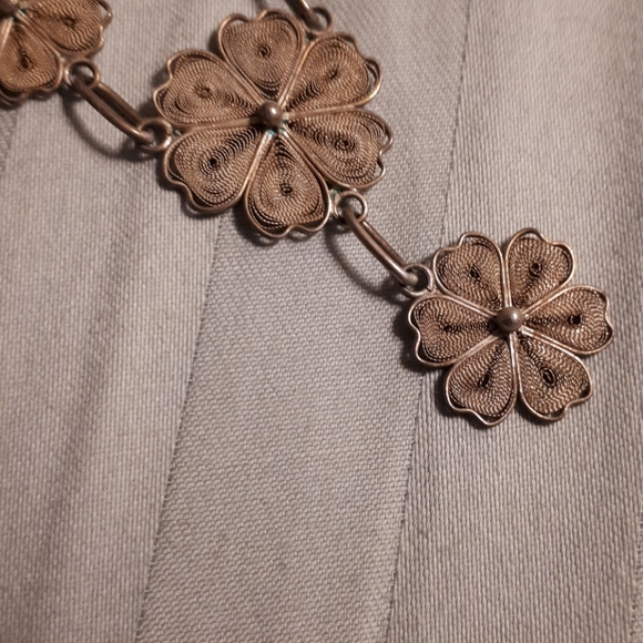 Paraguayan Silver Filigree Artisan Necklace - Picture 2 of 5